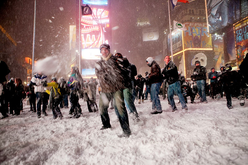 Extrem snöstorm väntas i New York – flyg ställs in
